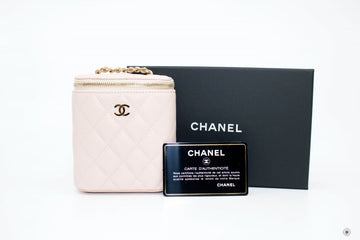 Chanel APY Small Vanity With Classic Chain Pink / NA Caviar Shoulder Bags Pbhw
