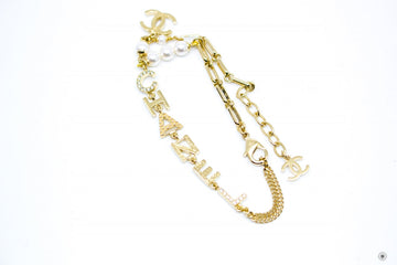 Chanel ABB With CC Logo And Crystal  Gold / NH Metal Bracelet Ghw