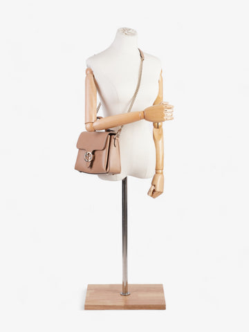Gucci Interlocking EC Chain Beige Leather