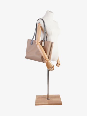 Coach Willow Tote Nude / Grey Leather