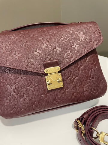 Louis Vuitton Pochette Metis Wine Empreinte