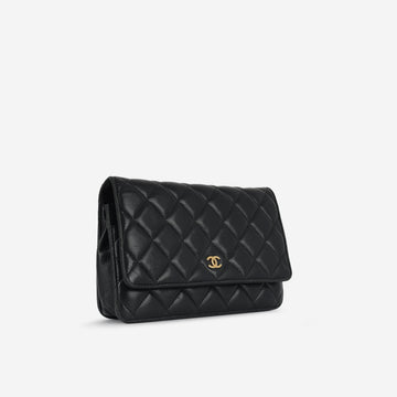 Chanel Classic Wallet on Chain