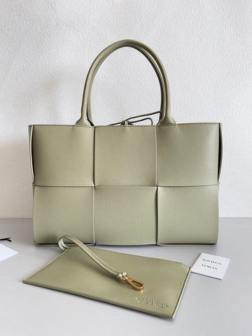 EC - BOV Women Bag - 1308
