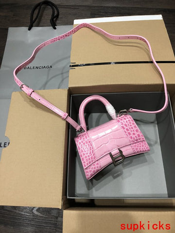 CS - BG Hourglass Bags - 102