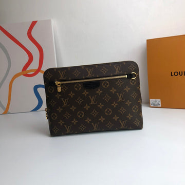 EC - LOV Wallet - 1353