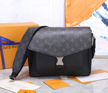 EC Fashion Lu-Vi bags - 17329