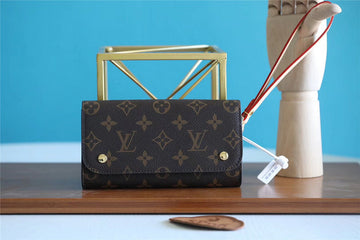 EC Fashion Lu-Vi bags - 11075