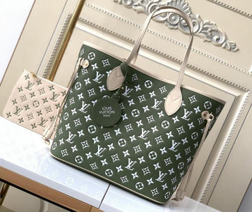 EC - LOV Bags - 1852