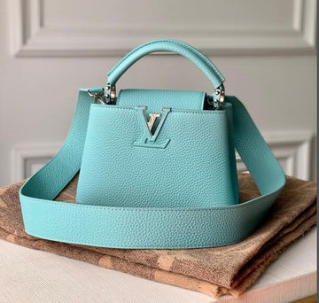 EC - LOV Bags - 3132