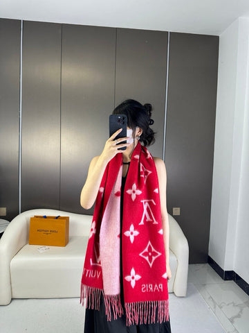 EC - LOV Scarf - 209