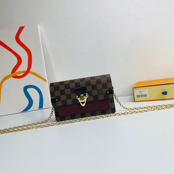 EC - LOV Wallet - 627