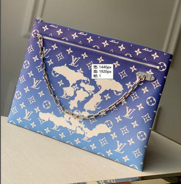 EC - LOV Bags - 3154