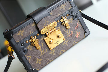 EC Fashion Lu-Vi bags - 8238