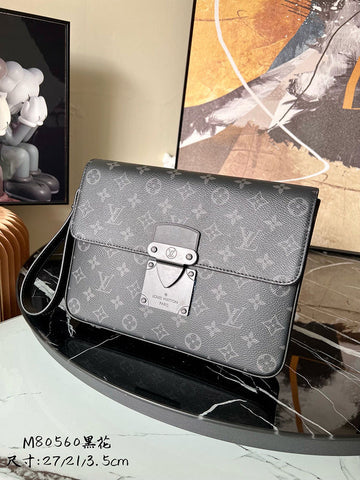 EC - LOV Women Bag - 1100