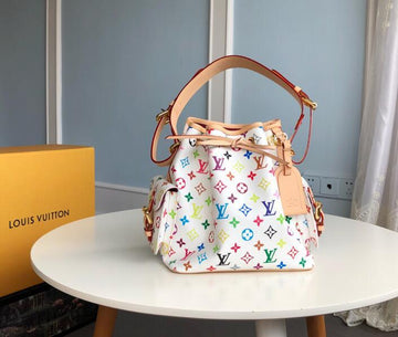 EC - LOV Bags - 2867