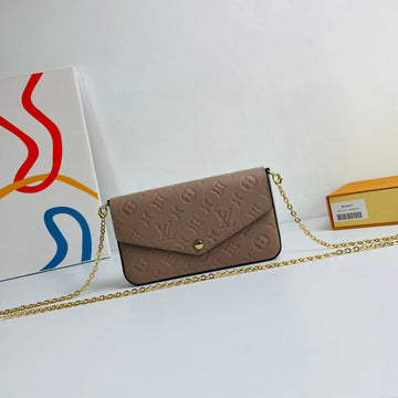EC - LOV Wallet - 437