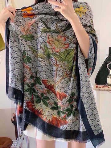 EC - GUKI Scarf - 206