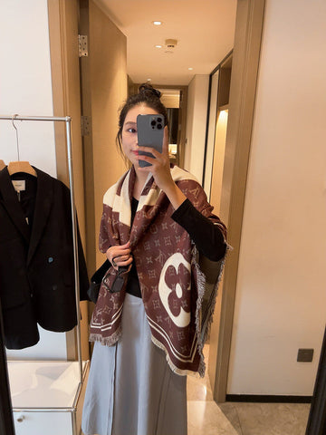 EC - LOV Scarf - 131