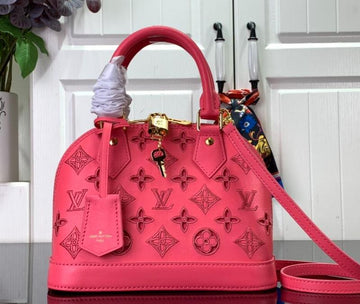 EC - LOV Bags - 1047