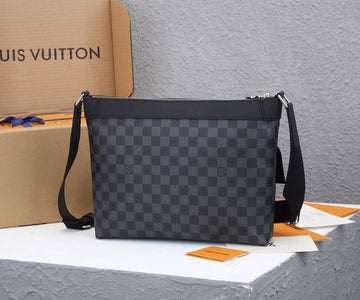 EC Fashion Lu-Vi bags - 17678