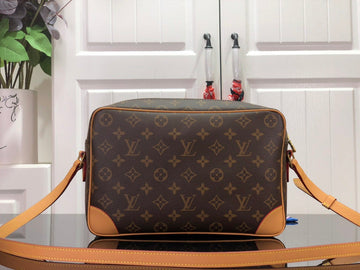 EC Fashion Lu-Vi bags - 17356