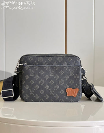 EC - LOV Women Bag - 2241