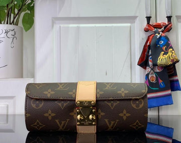 EC - LOV Bags - 103
