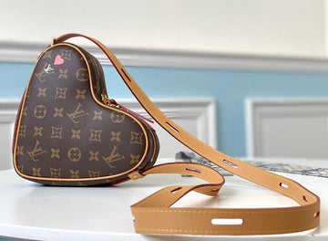 EC - LOV Bags - 2785