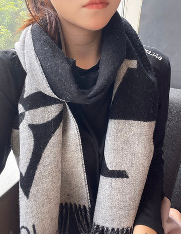 EC - LOV Scarf - 109