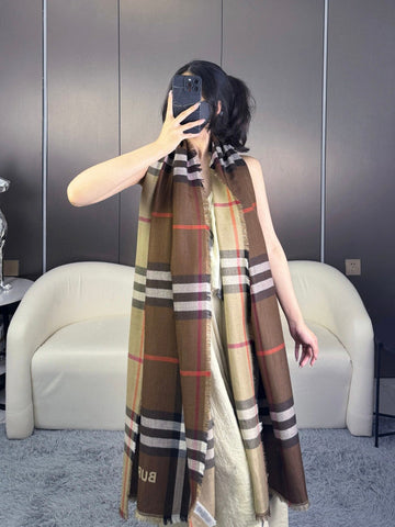 EC - BOR Scarf - 182