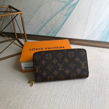 EC - LOV Wallet - 1258