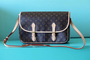 EC Fashion Lu-Vi bags - 10256