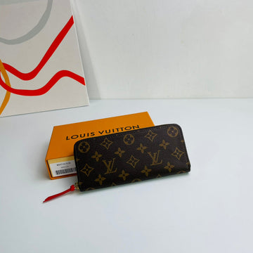 EC - LOV Wallet - 1197