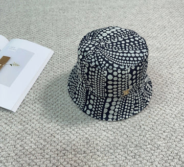 EC - LOV Cap - 835