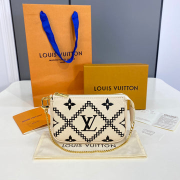 EC - LOV Wallet - 711