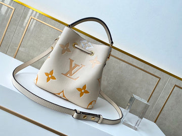 EC Fashion Lu-Vi bags - 17539