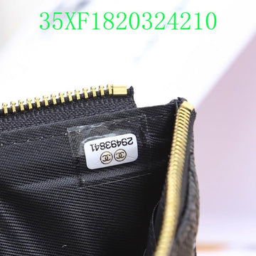 EC - CHL Wallet - 2426