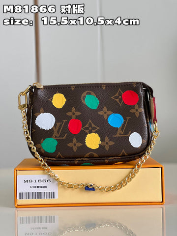 EC - LOV Women Bag - 2006