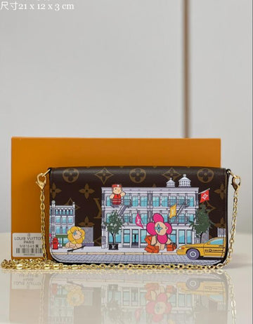 EC - LOV Bags - 1472