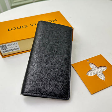 EC - LOV Wallet - 132