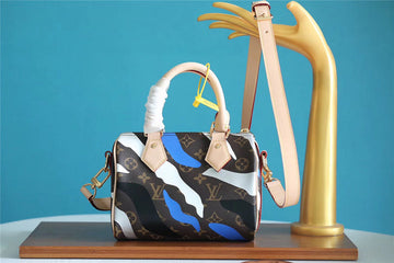 EC Fashion Lu-Vi bags - 8154