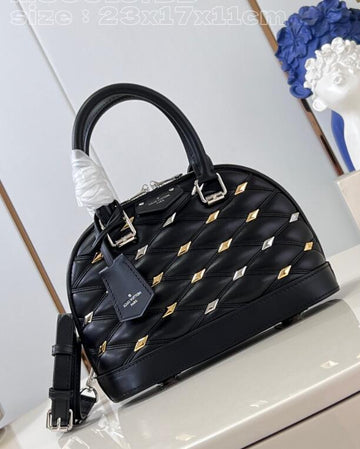 EC - LOV Bags - 411