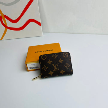 EC - LOV Wallet - 373