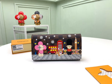 EC - LOV Wallet - 192