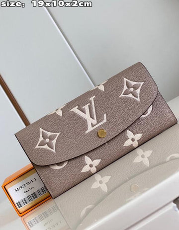 EC - LOV Bags - 1216