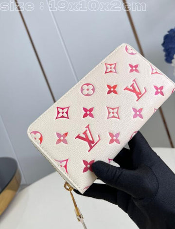 EC - LOV Bags - 284