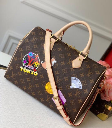 EC - LOV Bags - 2806