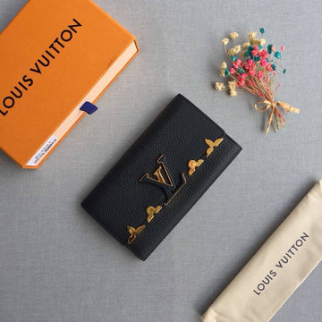 EC - LOV Wallet - 1059
