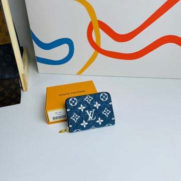 EC - LOV Wallet - 477