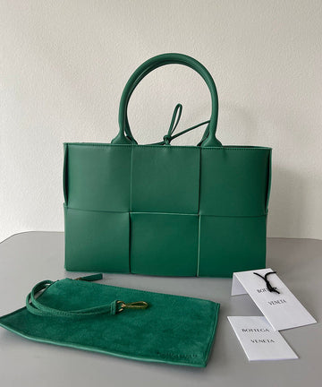 EC - BOV Women Bag - 1270